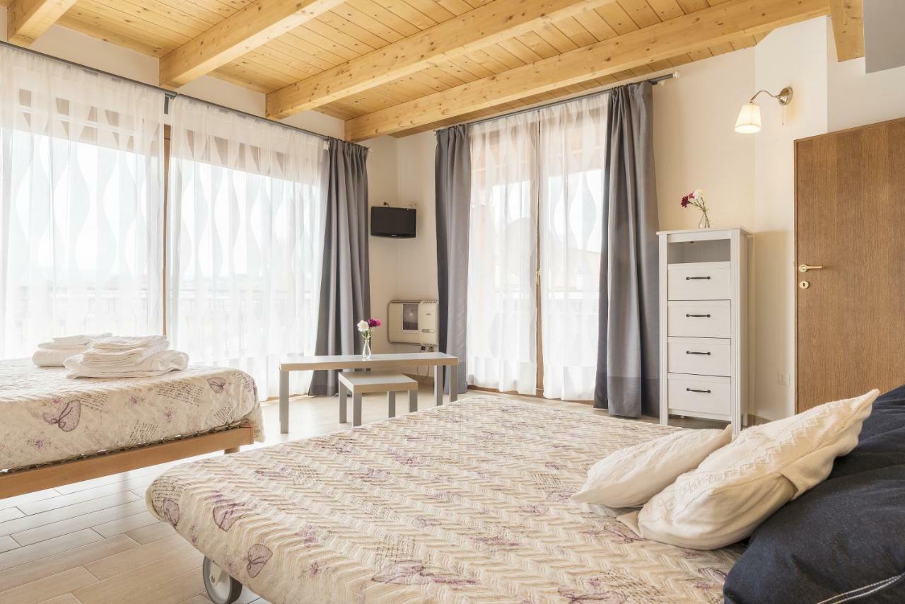 Peperino Attic Flat Apartment Ciampino Exterior photo